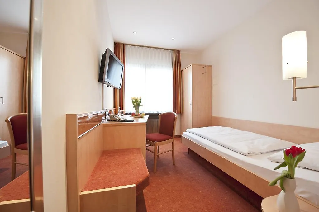 Garni Hotel Schumacher Filderstadt