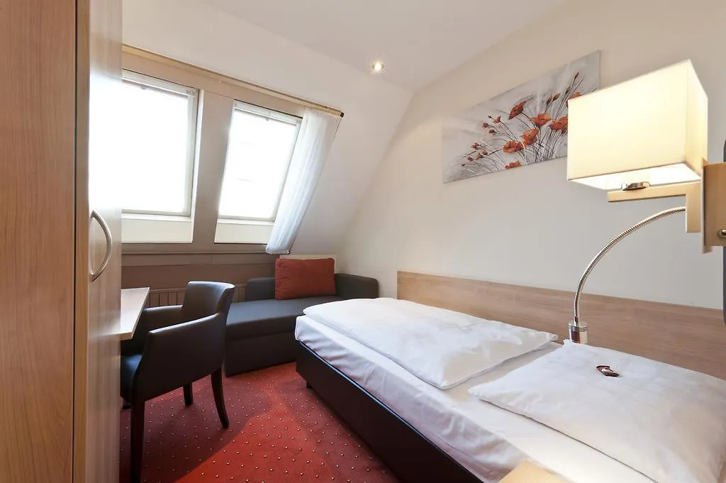 Garni Hotel Schumacher Filderstadt